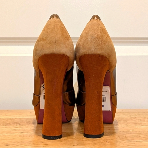 Paris Hilton 8 70s Inspired Suede Platform Pumps in Tan Gold Brown and Plum - Picture 5 of 12